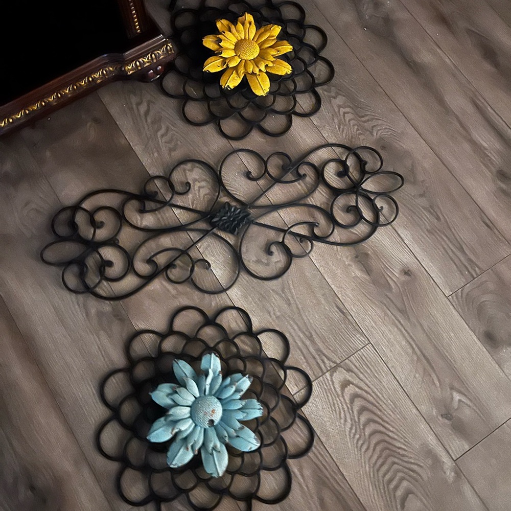 Wall decor